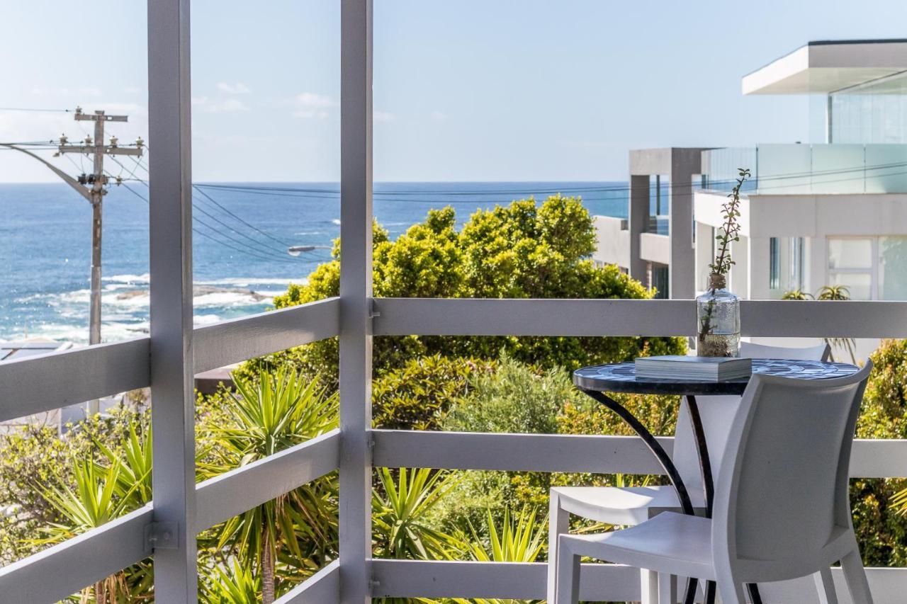 51 On Camps Bay 3*