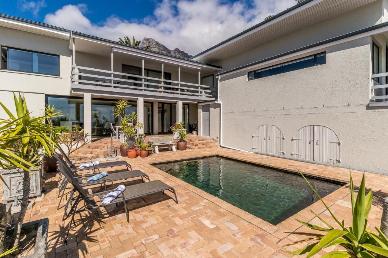 51 On Camps Bay Guest house