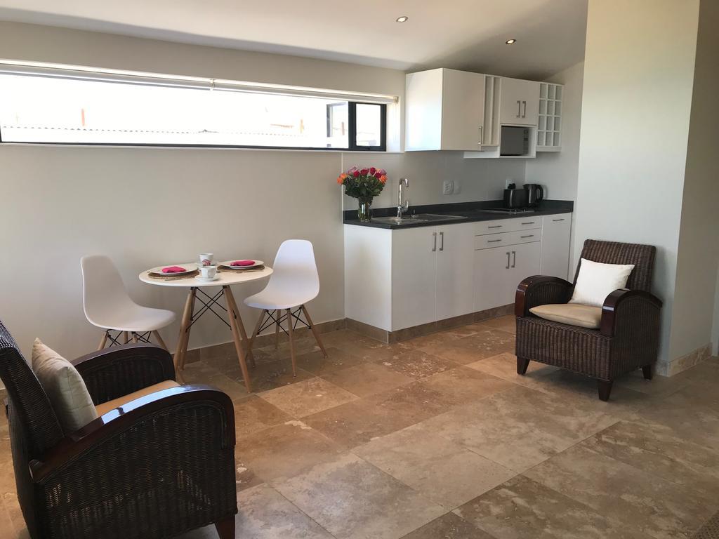 Guest house 51 On Camps Bay Cape Town